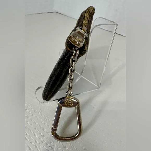 Louis Vuitton Vintage Key Clas - Picture 4 of 6